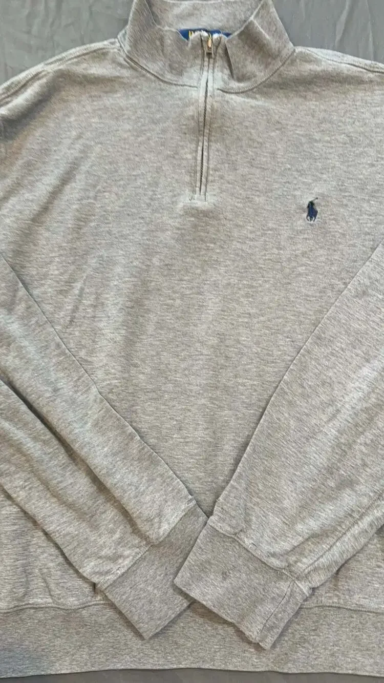 Polo Ralph Lauren Men's Grey Quarter-Zip Pullover Sweatshirt